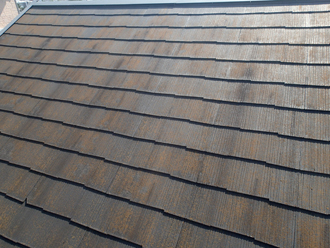 横浜市神奈川区　屋根塗装　外壁塗装　ベランダ防水　屋根点検　苔の発生